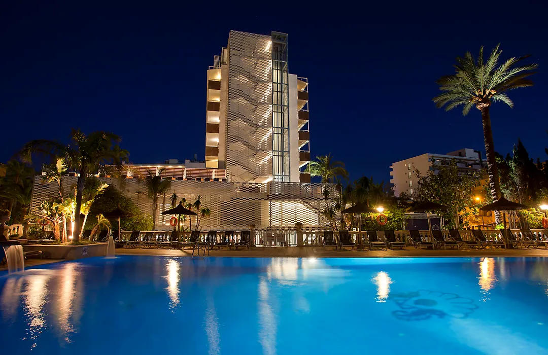 Bahia De Alcudia Hotel & Spa-1